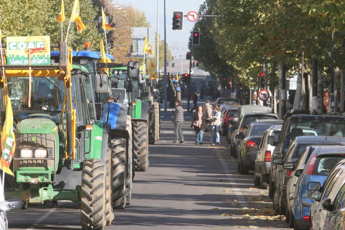 El campo volverá a las calles en mayo para retomar sus reivindicaciones El campo volverá a las calles en mayo para retomar sus reivindicaciones