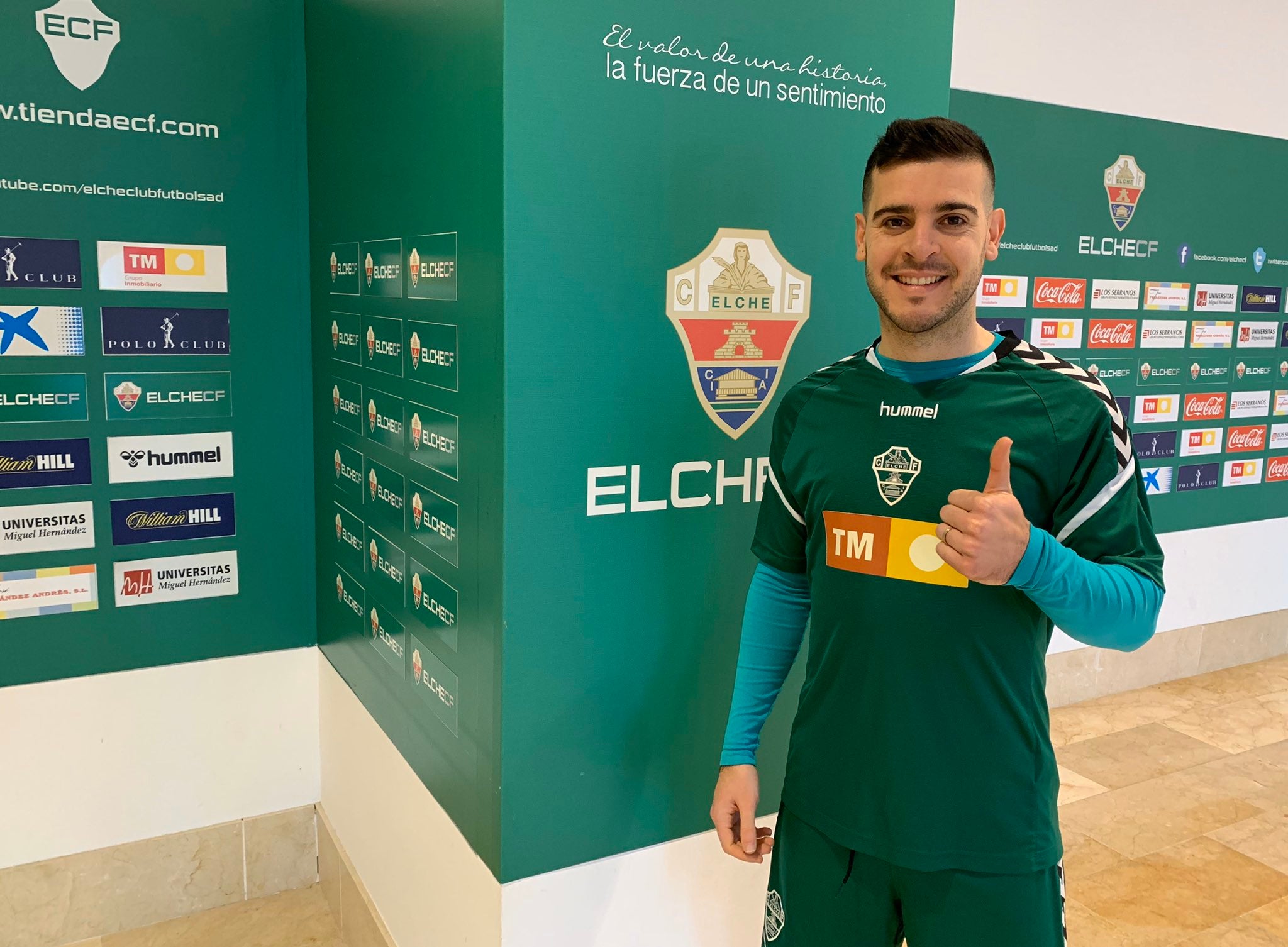 El Elche acelera en la recta final del mercado con Escriche, Víctor Rodríguez y Josema El Elche acelera en la recta final del mercado con Escriche, Víctor Rodríguez y Josema