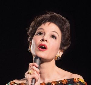 La actriz Renée Zellweger, caracterizada como Judy Garland para la película 'Judy' La actriz Renée Zellweger, caracterizada como Judy Garland para la película 'Judy'