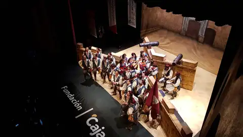 Coro "Cádiz resiste" - COAC 2020 P12 Localidad: Cádiz Autoría Letra: Francisco Javier Sevilla Pecci Autoría Música: Francisco Javier Sevilla Pecci Dirección: Rafael Sánchez Navarro Representante Legal: Rafael Sánchez Navarro