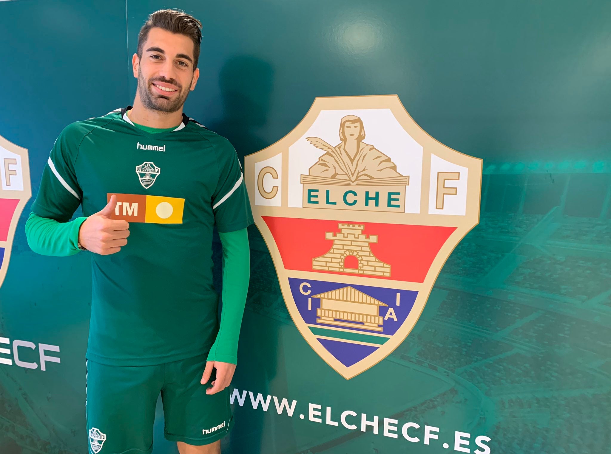 Josema Sánchez firma con el Real Valladolid y deja la segunda ficha libre en el Elche Josema Sánchez firma con el Real Valladolid y deja la segunda ficha libre en el Elche