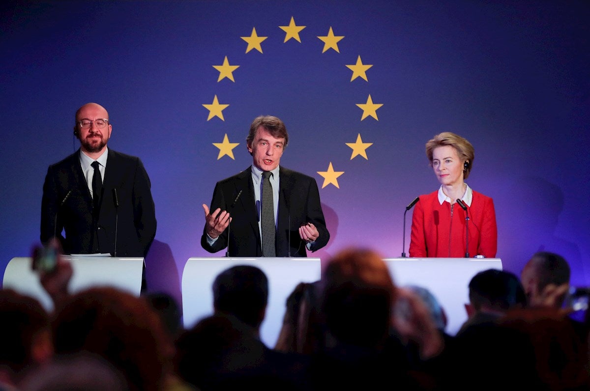 La advertencia de la UE a Reino Unido tras el Brexit: "Cada decisión tiene consecuencias" La advertencia de la UE a Reino Unido tras el Brexit: "Cada decisión tiene consecuencias"