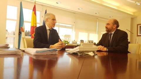 Reuni&oacute;n de Francisco Conde con David Martinez (AEPA)