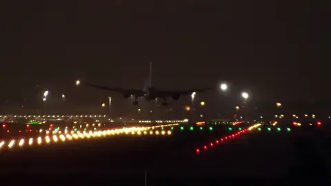 Así ha sido el aterrizaje de emergencia del avión de Air Canadá Así ha sido el aterrizaje de emergencia del avión de Air Canadá