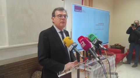 Miguel &Aacute;ngel Collado, rector de la Universidad de CLM