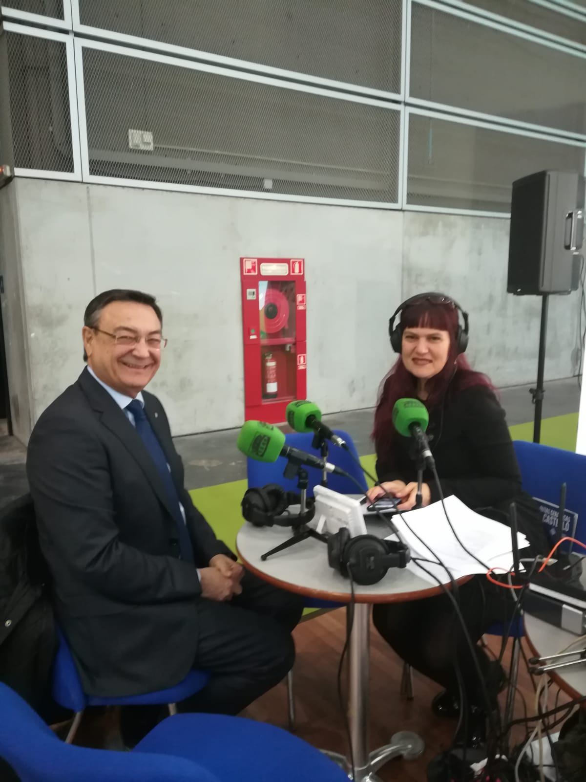 Nos acercamos al mundo de la estiba Nos acercamos al mundo de la estiba