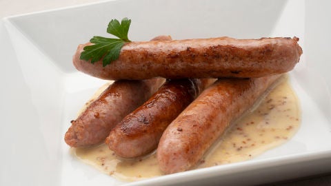 Cocina abierta de Karlos Argui&ntilde;ano: Salchichas a la mostaza y pur&eacute;s de colores (Programa 1900)