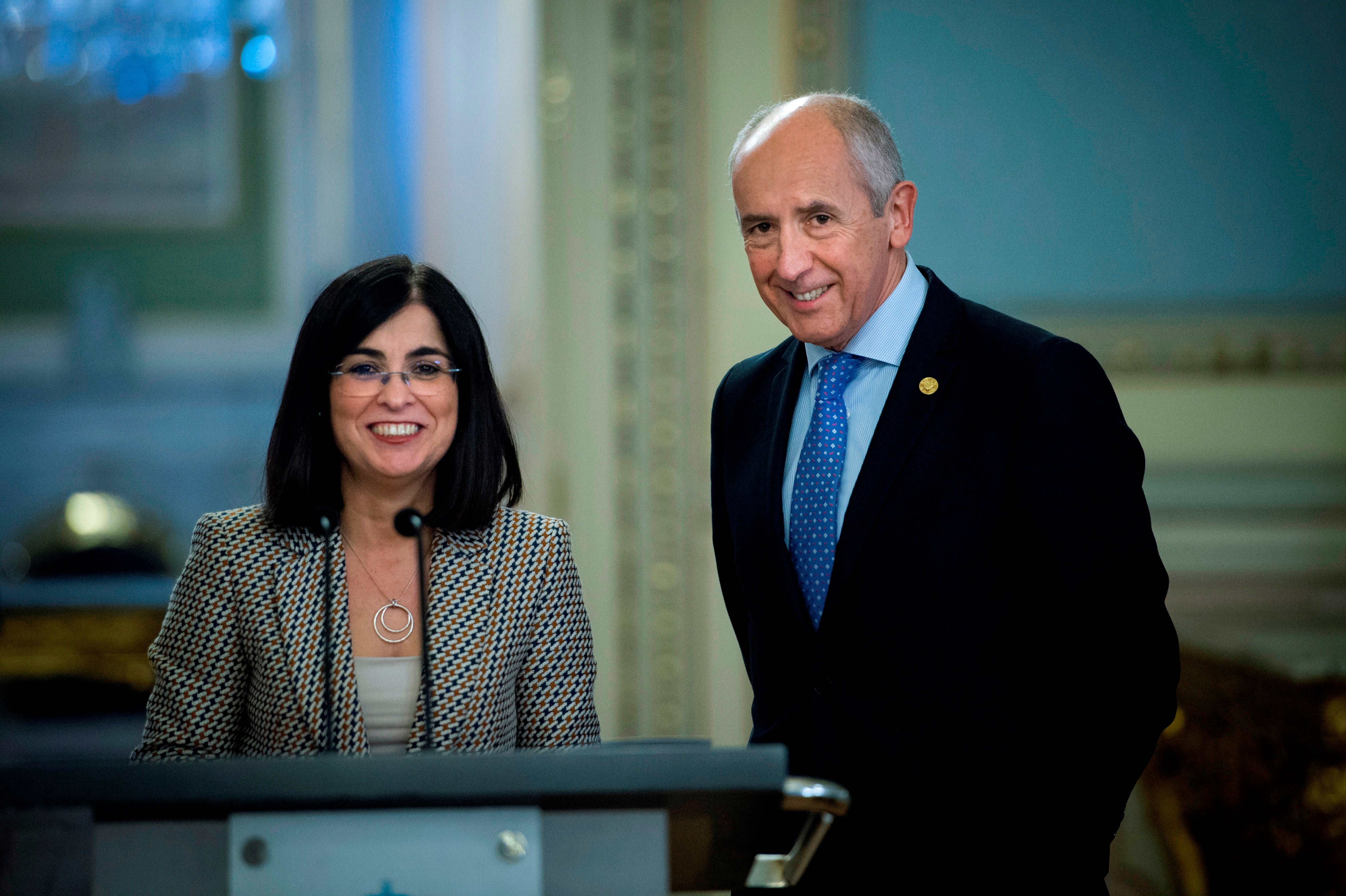 Darias y Erkoreka se reúnen en Madrid para cerrar el traspaso de competencias comprometidas Darias y Erkoreka se reúnen en Madrid para cerrar el traspaso de competencias comprometidas