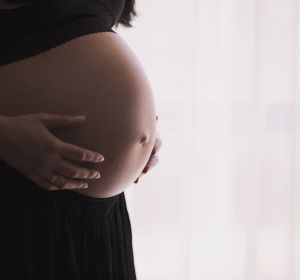 Mujer embarazada Mujer embarazada