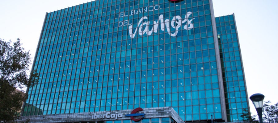 Sede central de Ibercaja en Zaragoza Sede central de Ibercaja en Zaragoza