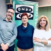 En el centro, Rosa Cano pta de la Red de Exclusión social de la Región de Murcia
