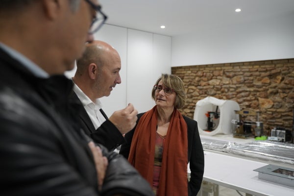 La UJI y la empresa Nayar Systems buscan sinergias para impulsar las nuevas tecnologías y la innovación La UJI y la empresa Nayar Systems buscan sinergias para impulsar las nuevas tecnologías y la innovación