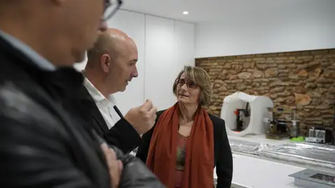 La UJI y la empresa Nayar Systems buscan sinergias para impulsar las nuevas tecnologías y la innovación .