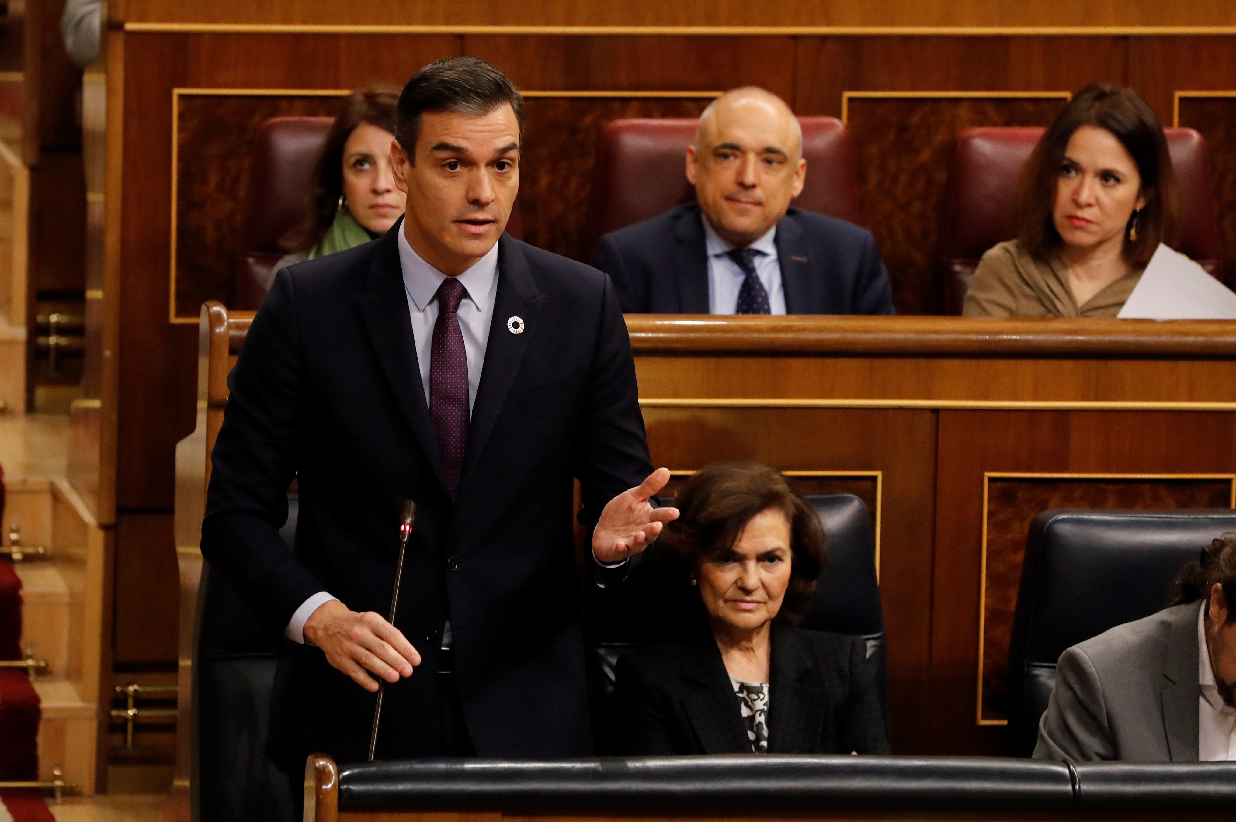 Las preguntas de Amón: "Sánchez repitió cuatro veces que la legislatura durará cuatro años, ¿se está convenciendo a sí mismo?" Las preguntas de Amón: "Sánchez repitió cuatro veces que la legislatura durará cuatro años, ¿se está convenciendo a sí mismo?"
