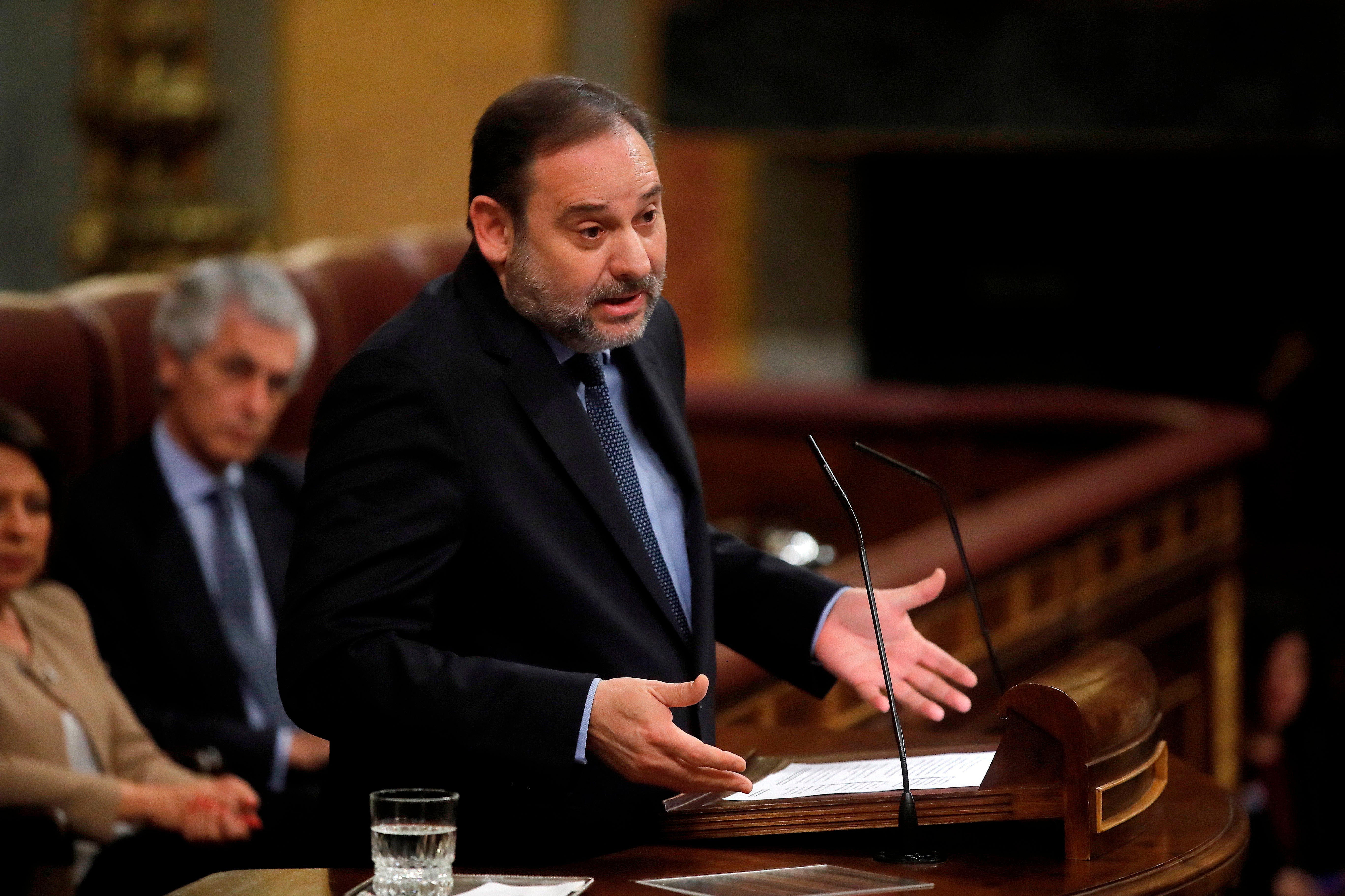 Las preguntas de Amón: "¿Ha dimitido ya el ministro Ábalos?" Las preguntas de Amón: "¿Ha dimitido ya el ministro Ábalos?"