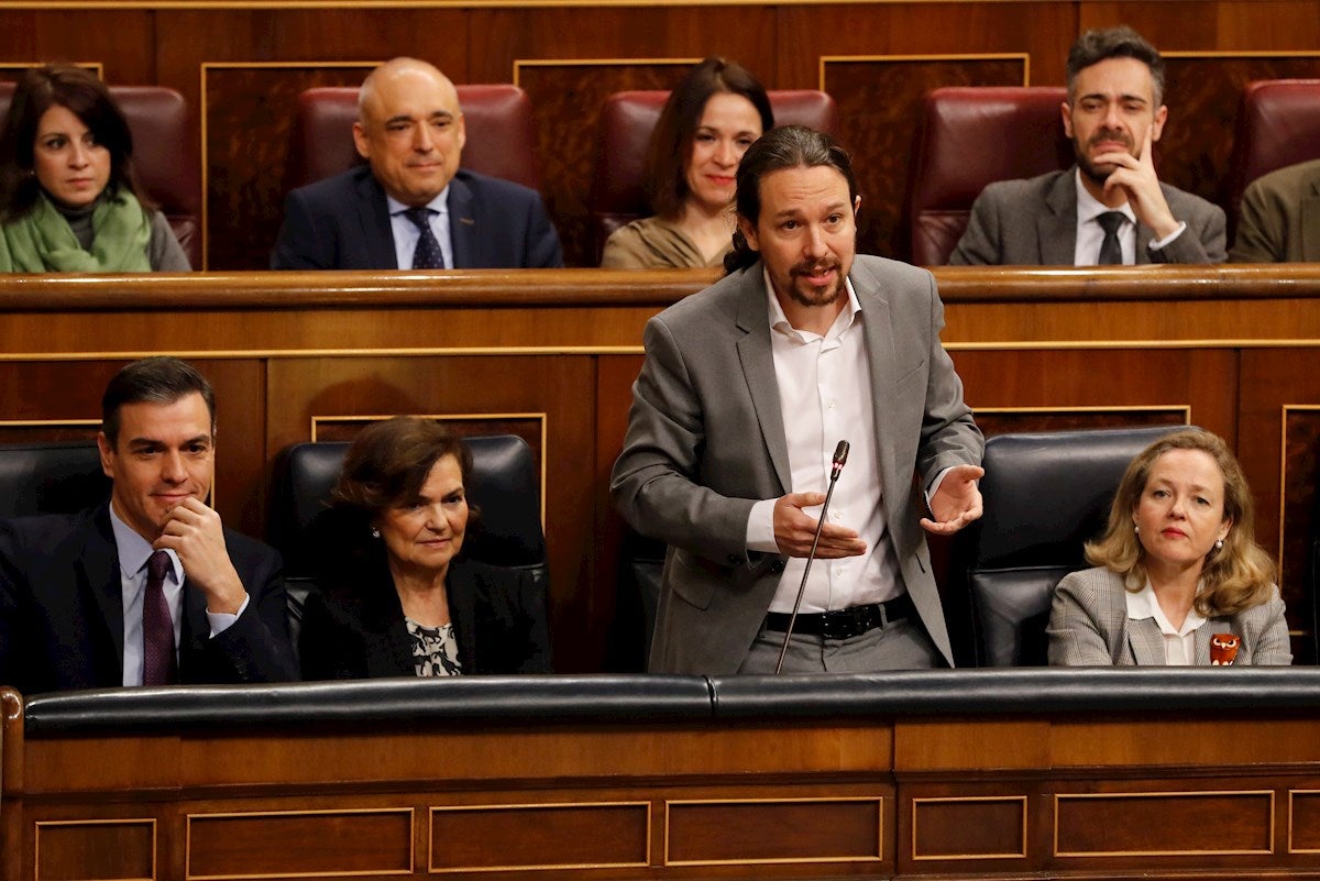 El Gobierno, enfrentado entre vicepresidentes y ministros "técnicos" y "políticos" El Gobierno, enfrentado entre vicepresidentes y ministros "técnicos" y "políticos"