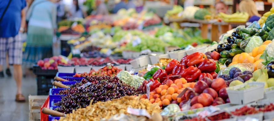 Frutas y verduras de un mercado Frutas y verduras de un mercado