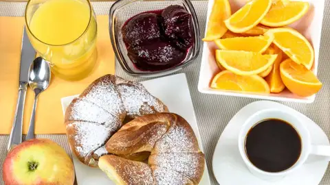 Más del 50% de la población española le dedica menos de 10 minutos al desayuno en buenas manos
