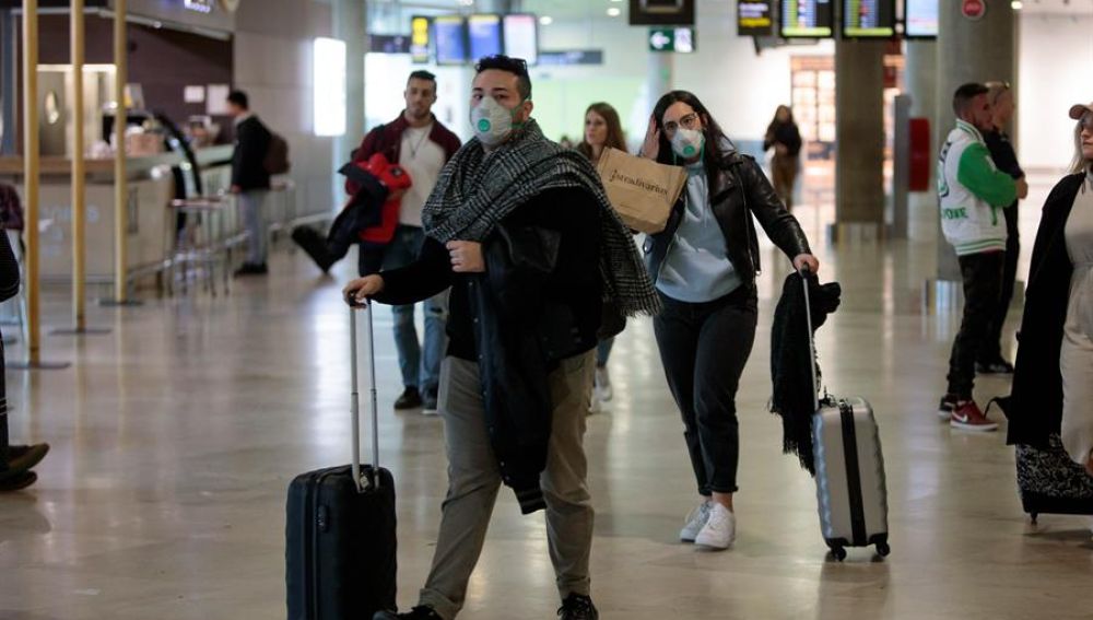 Italia impone una cuarentena de cinco días a los viajeros de la Unión Europea