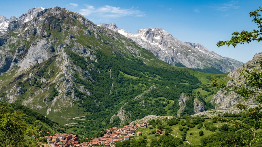 Sostres, Asturias