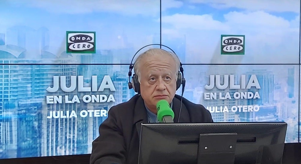 Juan Echanove: "No tuve que preparar el personaje de Trujillo, solo darle mi voz, lo demás ya me lo había dado Vargas Llosa" Juan Echanove: "No tuve que preparar el personaje de Trujillo, solo darle mi voz, lo demás ya me lo había dado Vargas Llosa"