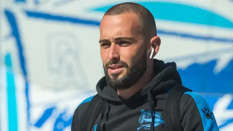 Aleix Vidal, jugador del Deportivo Alavés Aleix Vidal, jugador del Deportivo Alavés