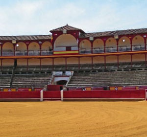 El Ayuntamiento quiere toldar la Plaza de Toros El Ayuntamiento quiere toldar la Plaza de Toros