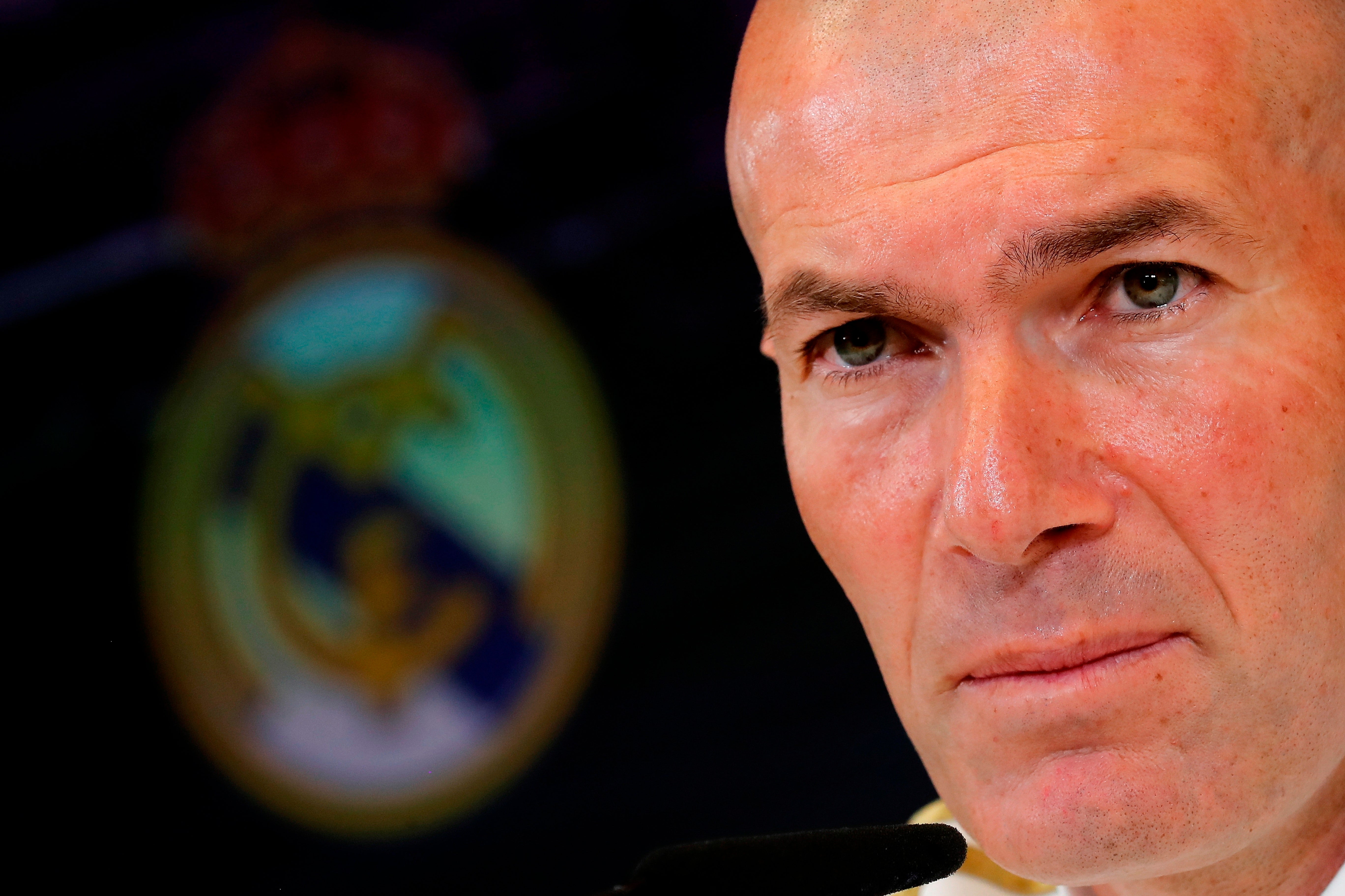 Zidane: "Se trata de que todos los jugadores sumen, luego yo tomo las decisiones" Zidane: "Se trata de que todos los jugadores sumen, luego yo tomo las decisiones"