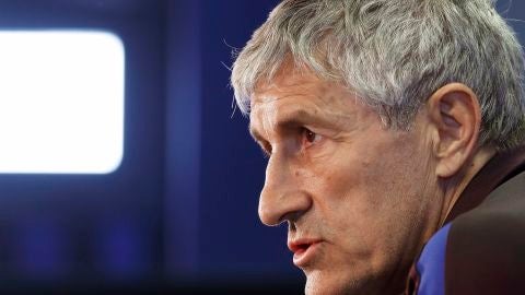 Quique Seti&eacute;n, en rueda de prensa