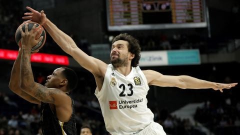  Sergio Llull, en acci&oacute;n ante el Olimpia Mil&aacute;n