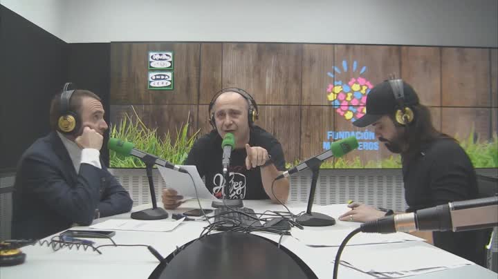 Carlos Rodríguez, sobre la condena a un tronista por maltrato animal: "Asco profundo, ha dejado morir de hambre a un ser vivo" Carlos Rodríguez, sobre la condena a un tronista por maltrato animal: "Asco profundo, ha dejado morir de hambre a un ser vivo"
