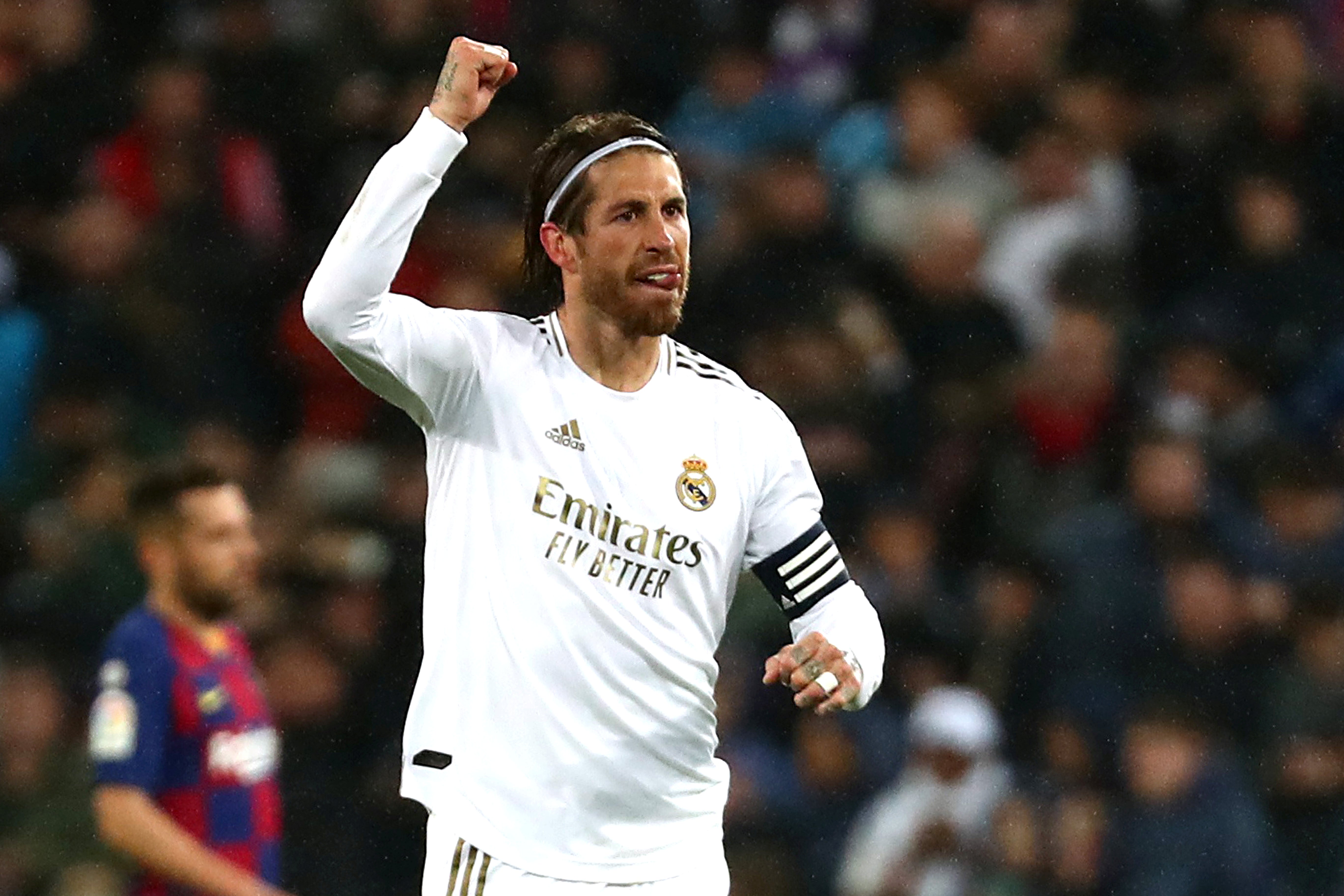 Ramos contesta a Piqué: "Firmaba ganar los Clásicos haciendo una primera parte tan mala como él piensa" Ramos contesta a Piqué: "Firmaba ganar los Clásicos haciendo una primera parte tan mala como él piensa"