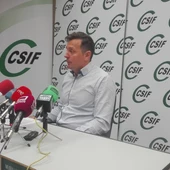 Carmelo Gómez, durante la rueda de prensa en Ciudad Real Carmelo Gómez, durante la rueda de prensa en Ciudad Real