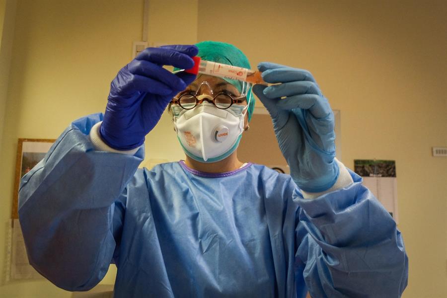 Un hombre de 82 años fallece con coronavirus en el País Vasco Un hombre de 82 años fallece con coronavirus en el País Vasco