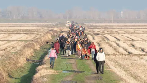Refugiados en la frontera entre Turquía y Grecia Refugiados en la frontera entre Turquía y Grecia