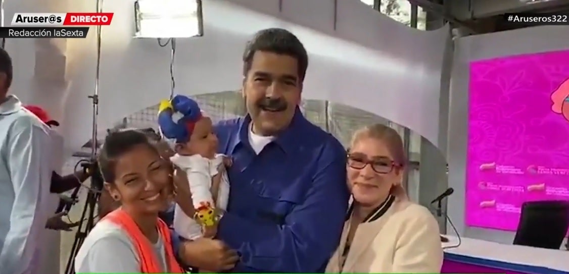 Maduro pide a las venezolanas "parir" y tener al menos seis hijos para que "crezca la patria" Maduro pide a las venezolanas "parir" y tener al menos seis hijos para que "crezca la patria"