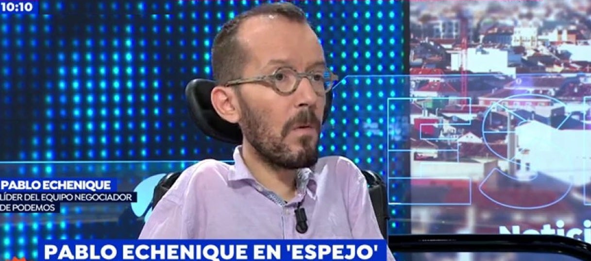 Echenique no cesa la polémica con el PSOE: "Parece que hace falta que venga un machote y diga: 'Te arreglo la ley'" Echenique no cesa la polémica con el PSOE: "Parece que hace falta que venga un machote y diga: 'Te arreglo la ley'"