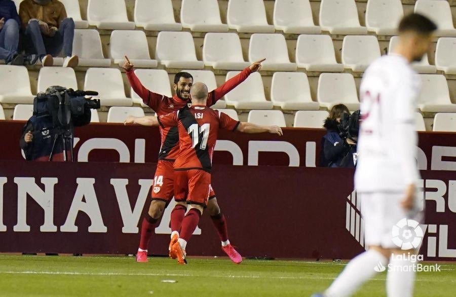 "El Elche cerró mi traspaso en tres minutos, me pilló por sorpresa" "El Elche cerró mi traspaso en tres minutos, me pilló por sorpresa"