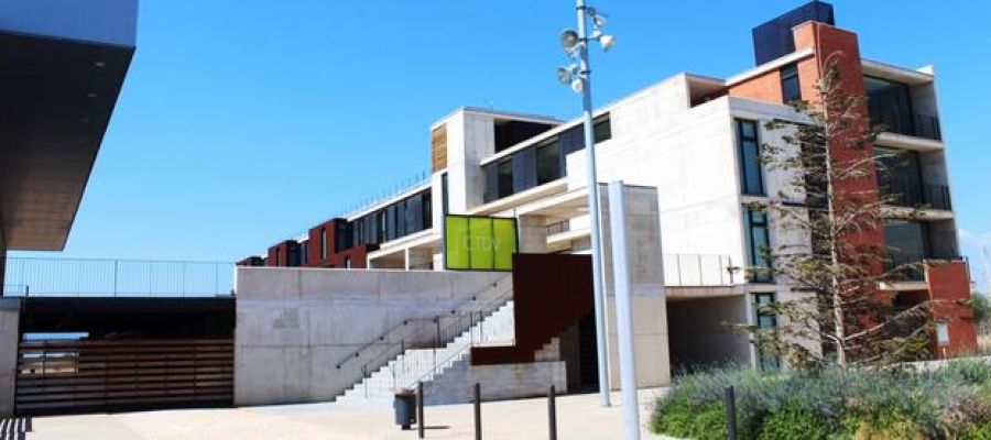 El Centre de tecnificació Esportiva nou escenari per al concert d´Antonio José Durant per les festes de maig. El Centre de tecnificació Esportiva nou escenari per al concert d´Antonio José Durant per les festes de maig.