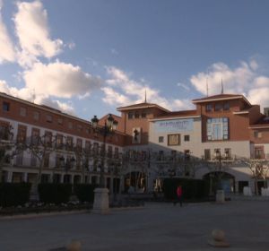 Cerrada una planta del Ayuntamiento de Torrejón de Ardoz por el contagio de varios trabajadores Cerrada una planta del Ayuntamiento de Torrejón de Ardoz por el contagio de varios trabajadores