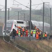 Tren accidentado en Francia deja 21 heridos