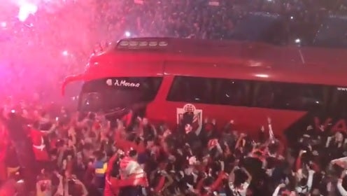 Noticias de las 08.20h en Más de Uno Granada Noticias de las 08.20h en Más de Uno Granada