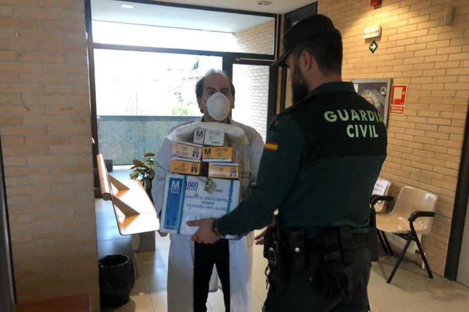 El Sindicato Médico Navarra ve “mezquino” que no contraten a los residentes como adjuntos El Sindicato Médico Navarra ve “mezquino” que no contraten a los residentes como adjuntos