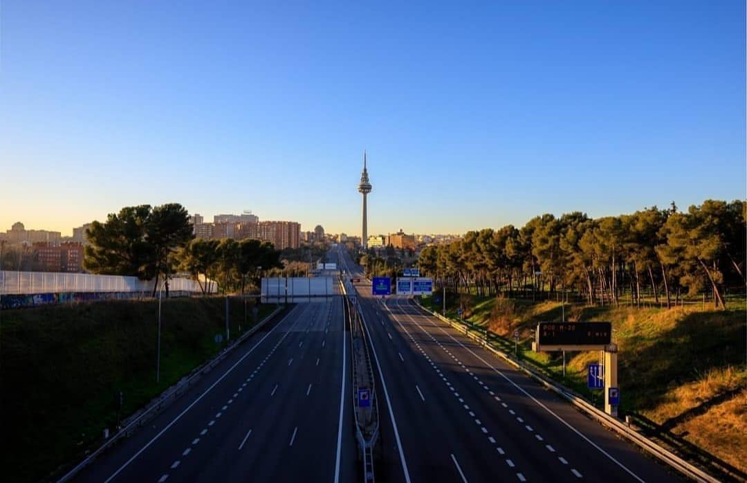 La tertulia: Las prisas por el fin del confinamiento La tertulia: Las prisas por el fin del confinamiento