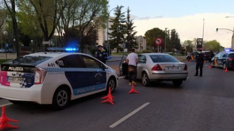 Un control de movilidad que llevó a cabo la Policía Local de Ciudad Real durante el estado de alarma Un control de movilidad que llevó a cabo la Policía Local de Ciudad Real durante el estado de alarma