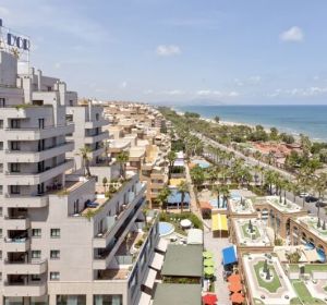 Marina d'Or cede 3 de sus hoteles a Sanidad para tratar pacientes con coronavirus. Marina d'Or cede 3 de sus hoteles a Sanidad para tratar pacientes con coronavirus.