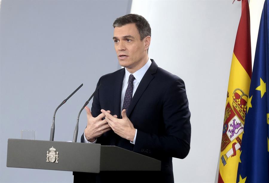 Tertulia: ¿Se ha retrasado el gobierno en aplicar medidas contra el coronavirus? Tertulia: ¿Se ha retrasado el gobierno en aplicar medidas contra el coronavirus?