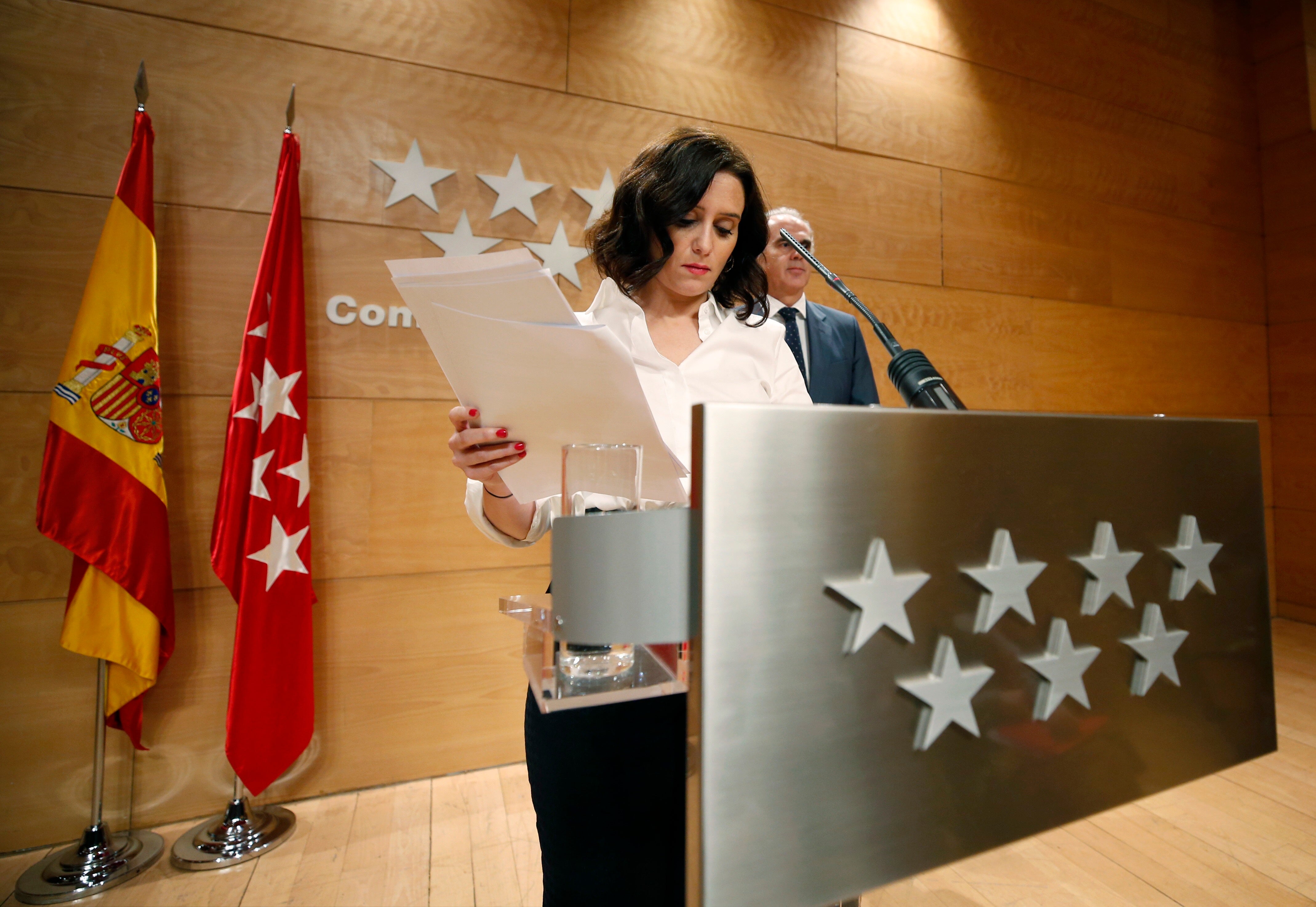 Tertulia: ¿Han actuado más rápido las CCAA que el Gobierno en la lucha contra el coronavirus? Tertulia: ¿Han actuado más rápido las CCAA que el Gobierno en la lucha contra el coronavirus?