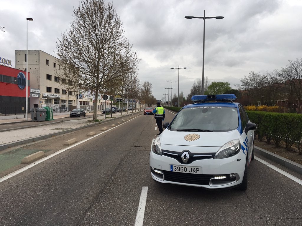 Detenido en Valladolid tras una persecución con el carné retirado y bajo los efectos de la 'coca' y la marihuana Detenido en Valladolid tras una persecución con el carné retirado y bajo los efectos de la 'coca' y la marihuana