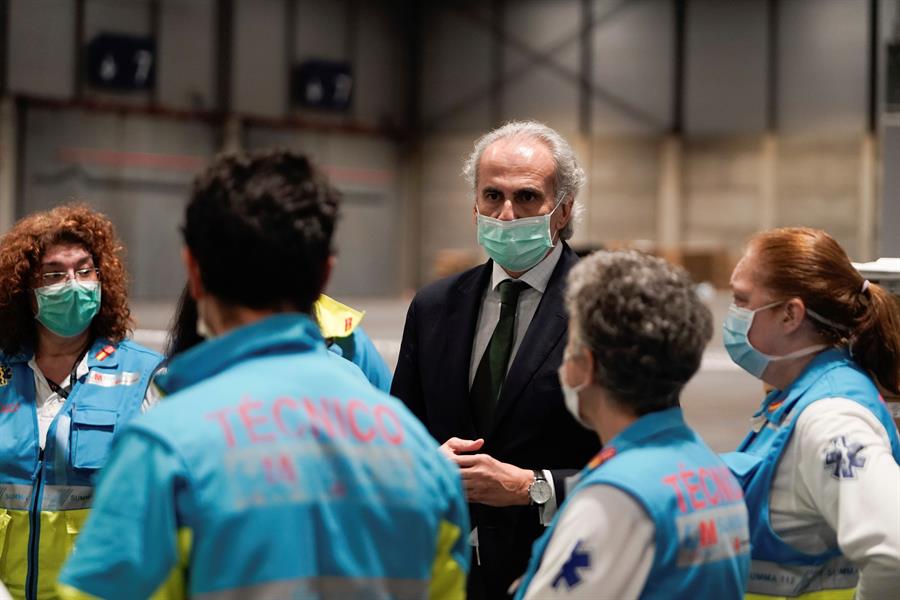 Enrique Ruiz Escudero: "La primera inflexión de tener menos casos positivos que el día anterior está muy cerca" Enrique Ruiz Escudero: "La primera inflexión de tener menos casos positivos que el día anterior está muy cerca"